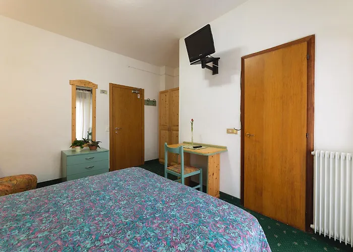 Hotel Castel Mani