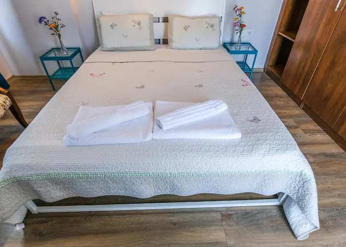 Karaburun Konak Hotel
