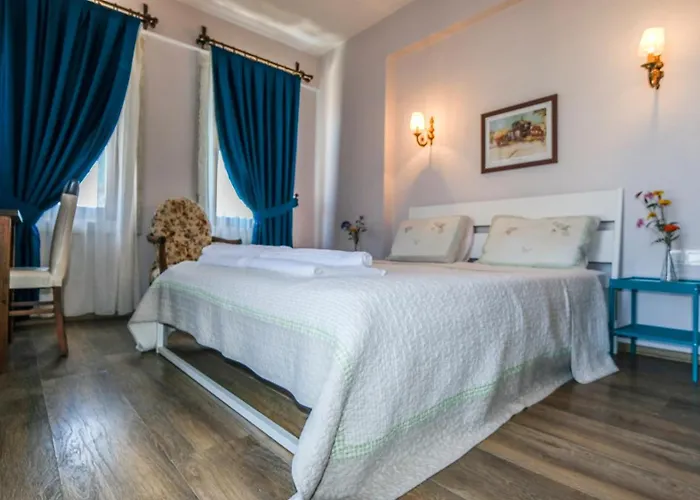 Karaburun Konak Hotel