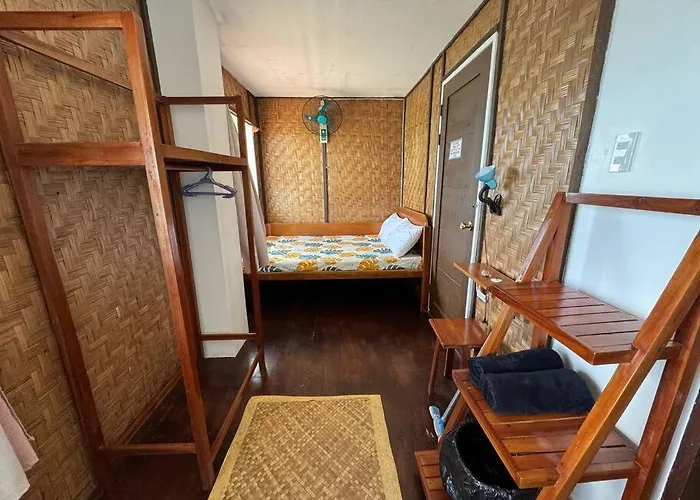White Knight Seaview Room