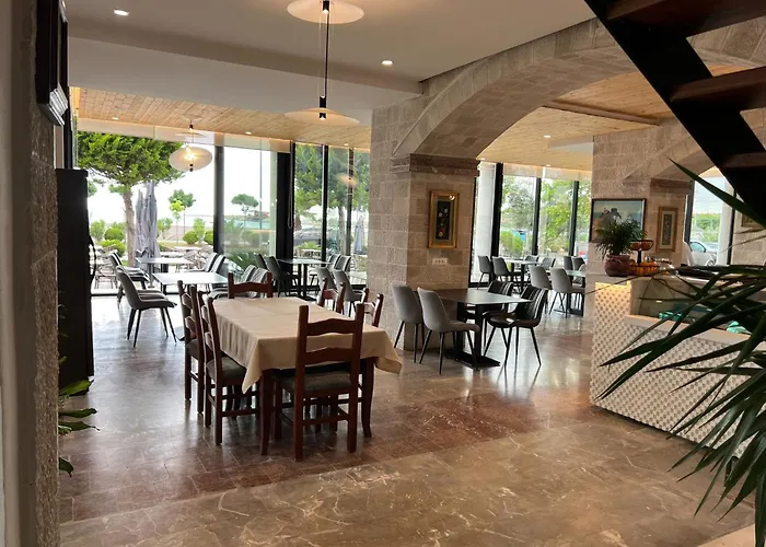 Trevi Hotel & Restorant, Shengjin