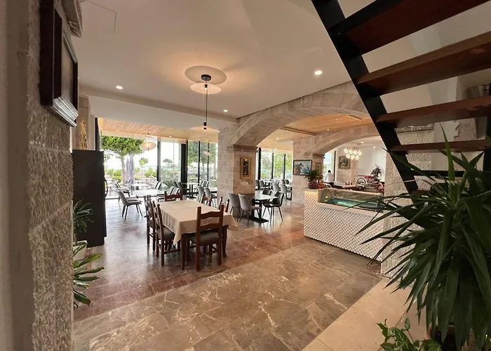 Trevi Hotel & Restorant, Shengjin