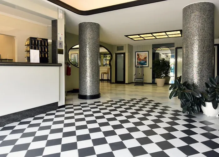 Hotel Sud Est By Fam Rossetti
