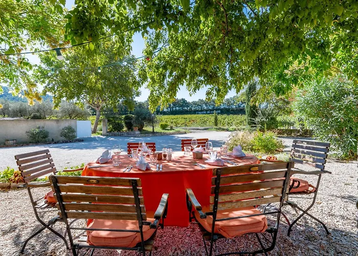 Hotellerie Du Domaine De Cabasse