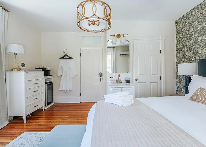 Afton Mountain Inn