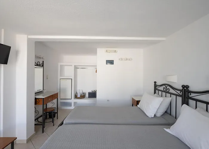 Anixi Hotel