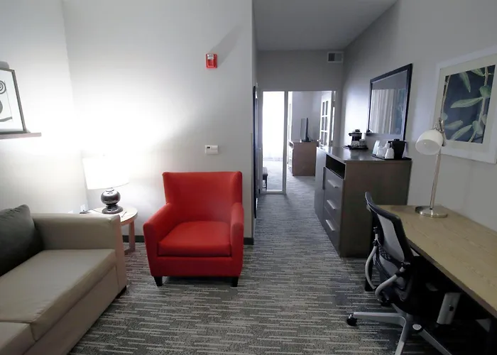 Country Inn & Suites By Radisson, Council Bluffs, Ia