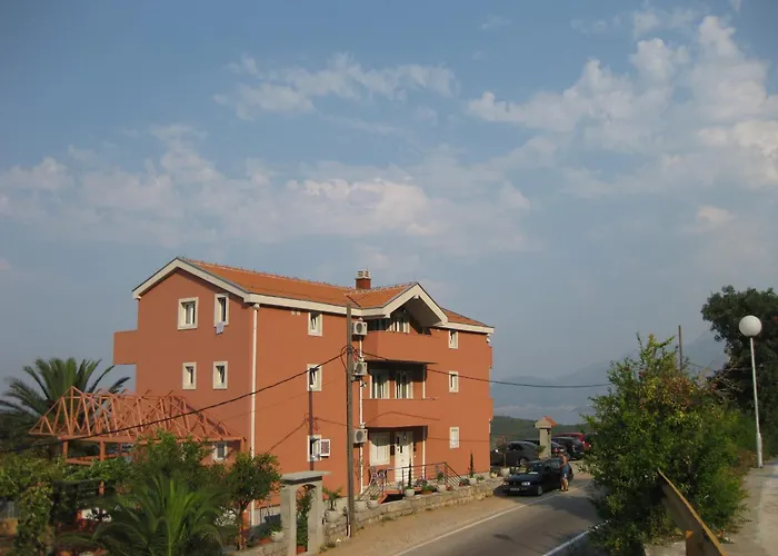 Apartments Drobni Pijesak Petrovac