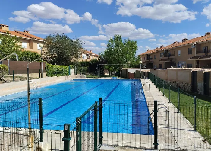 Casa con Jardín entre Toledo y Puy du Fou