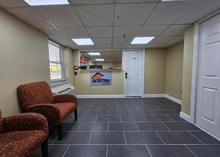 Center Street Value Inn