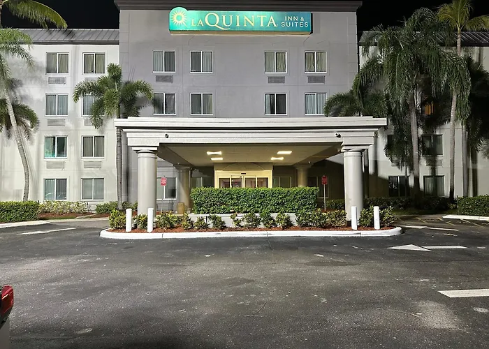 La Quinta Inn & Suites By Wyndham Sawgrass