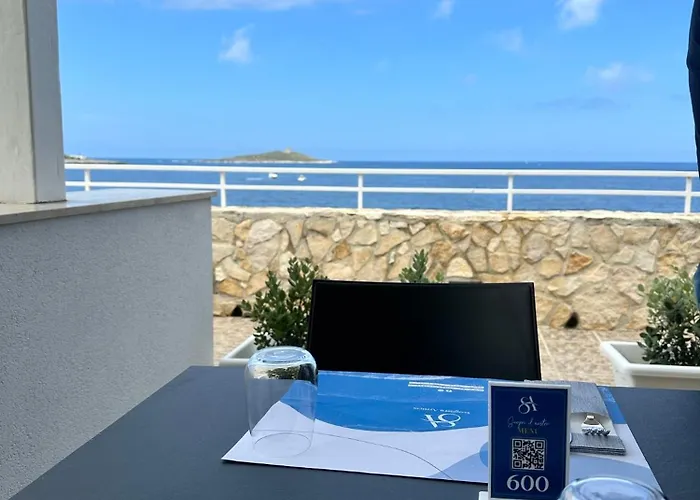 La Scogliera Azzurra