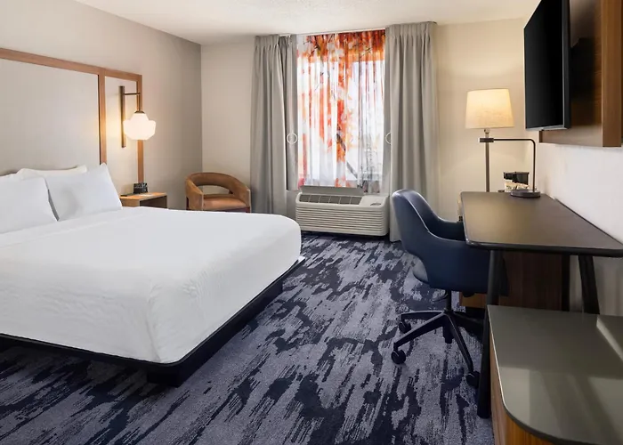 Fairfield Inn & Suites By Marriott Columbus East