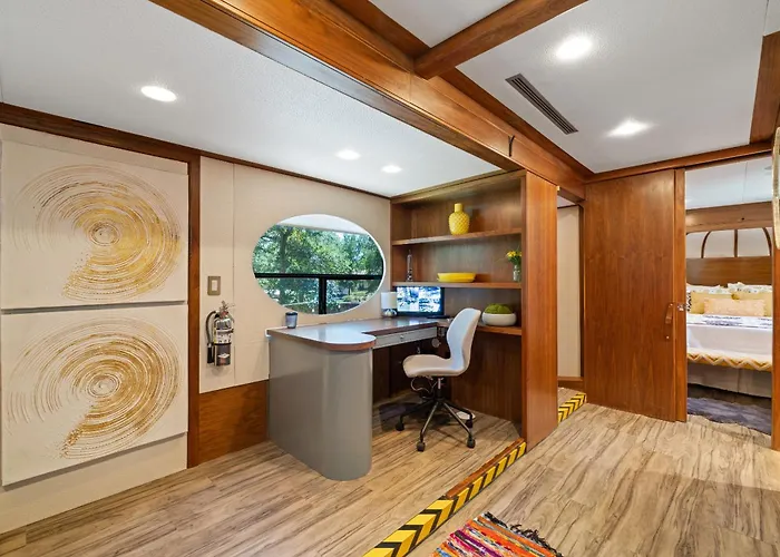 7744 Ranch Glamping Resort