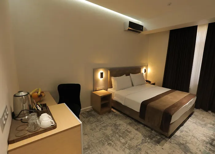 Friday Old City Hotel