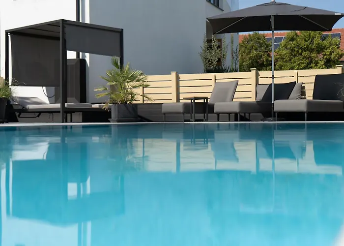 Kracher Hotel Doppelzimmer - Fuer Maximal 4 Personen Inklusive Pool