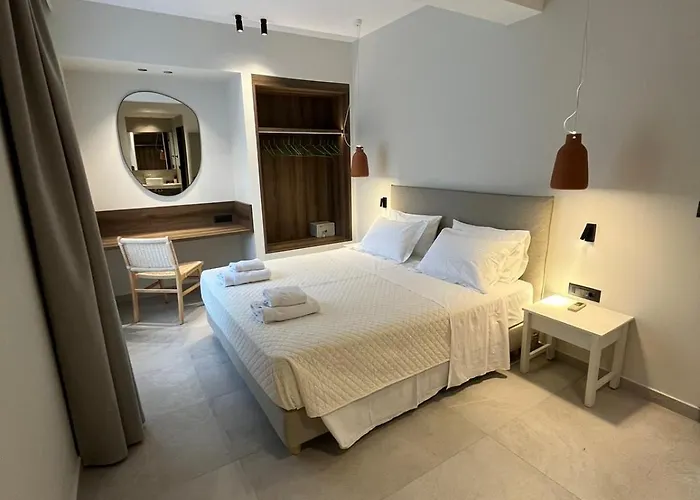 Mediterranean Sea Top Floor