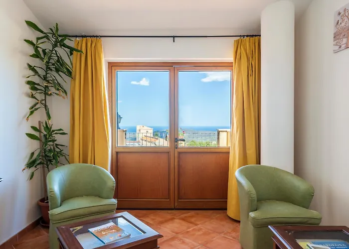 Hotel Marie Claire