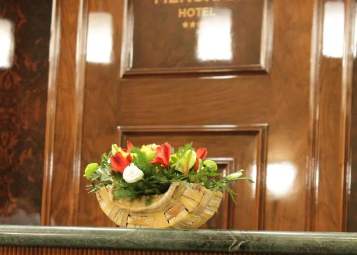 Menorah Hotel