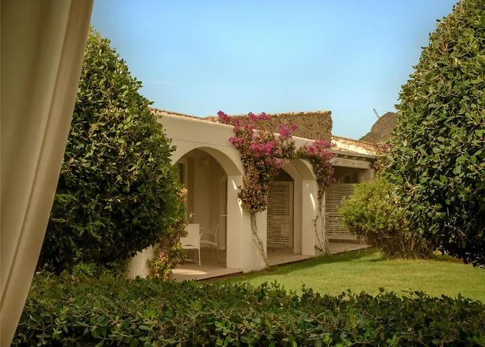 Suneva Wellness & Golf Resort