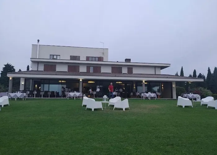 Villa Singh