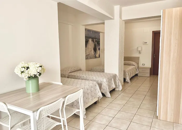 All'Etrusconia Hotel Castagneto Carducci
