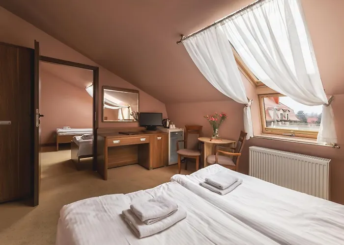 Paria Hotel