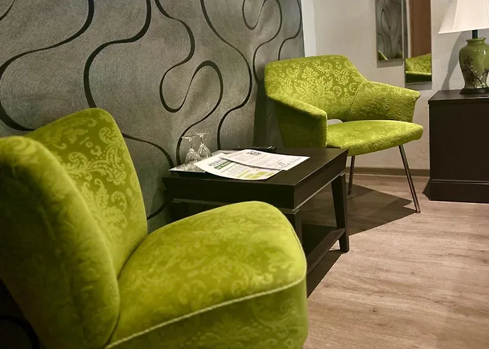 Nella Parkhotel