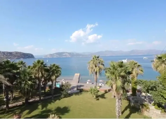 Maris Hotel