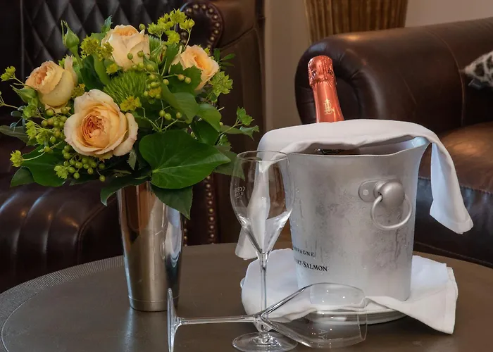Hotel Restaurant Vinothek LAMM