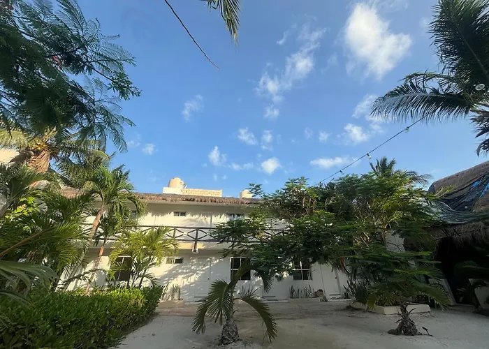 La Diosa Kali Beach Front Hotel