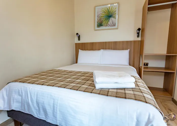 Vistara Suites
