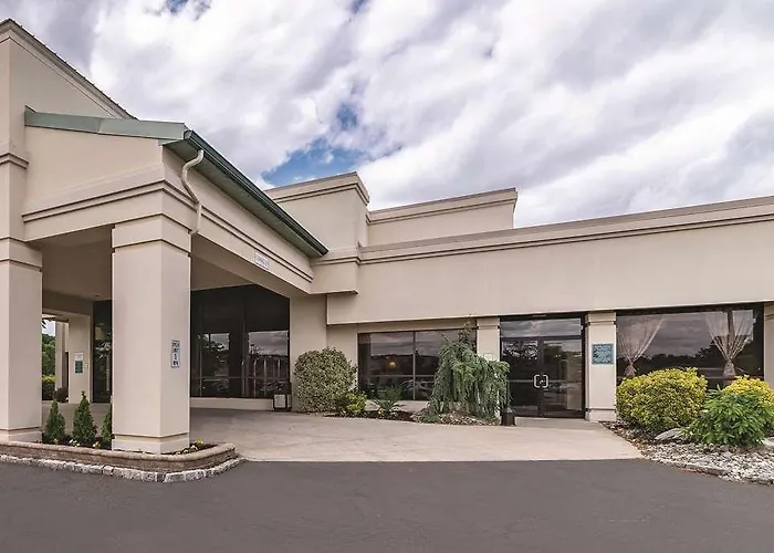 Ramada Fairfield Nj