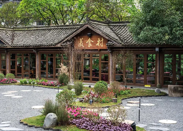 E-Mei Mountain Hotel