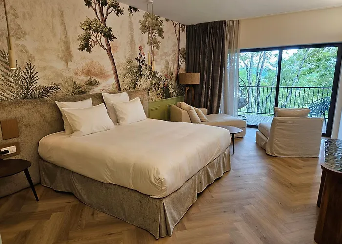Le Belvedere Hotel Et Bien Etre