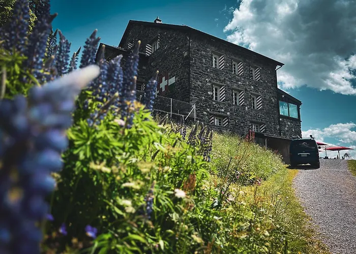Maison De Montagne De Bretaye Acces Par Le Train Arret Bouquetin