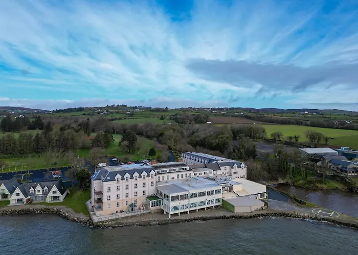 Redcastle Hotel