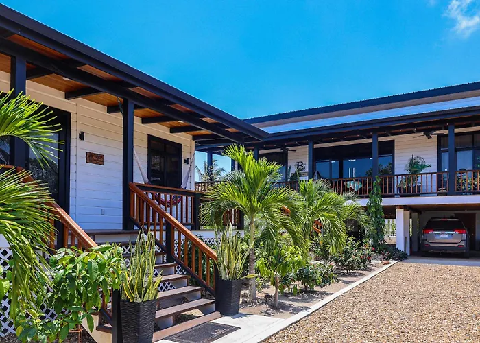 The Lodge At Jaguar Reef