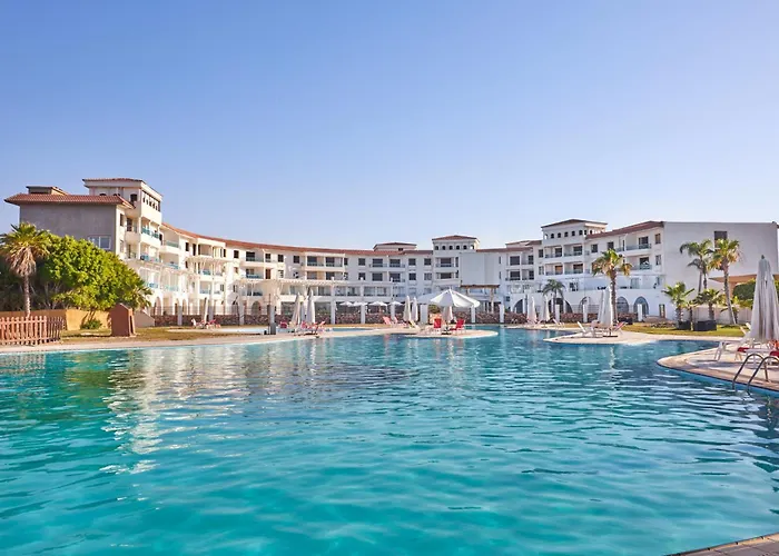 Golden Palace Marina Hotel