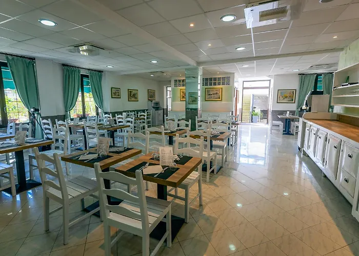 Marina Hotel B&B Adults Only