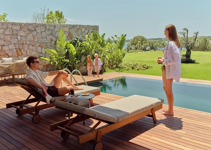 Anda Barut Collection - Ultra All Inclusive