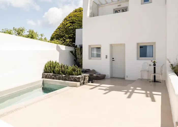 Rocabella Santorini Hotel & Spa
