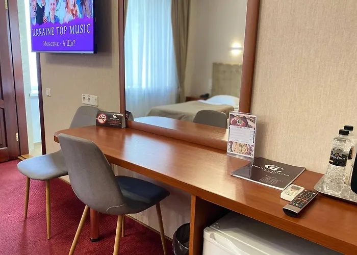 Grand Christer Hotel