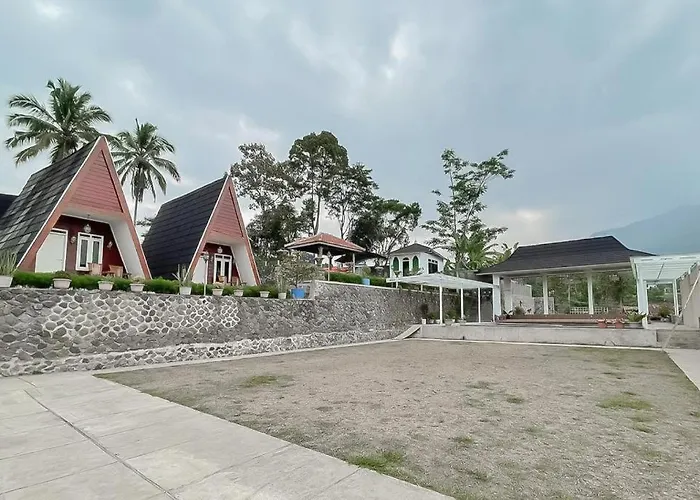 Reddoorz Resort Syariah @ Rancakalong Sumedang