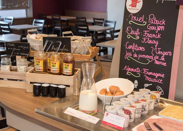Brit Hotel Tours Sud - Le Cheops
