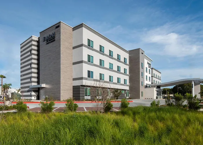 Fairfield By Marriott Inn & Suites Anaheim Los Alamitos