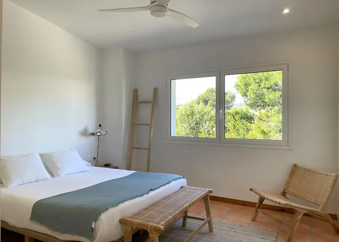 LLEBEIG -Casa mediterránea con gran jardín