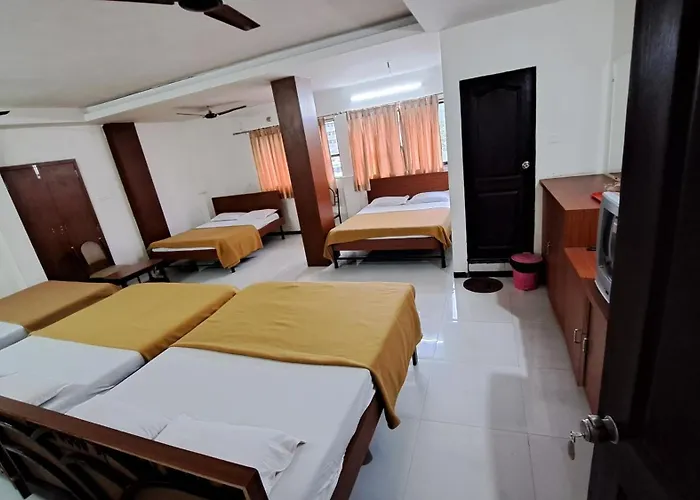 Hotel Dhruv Palace