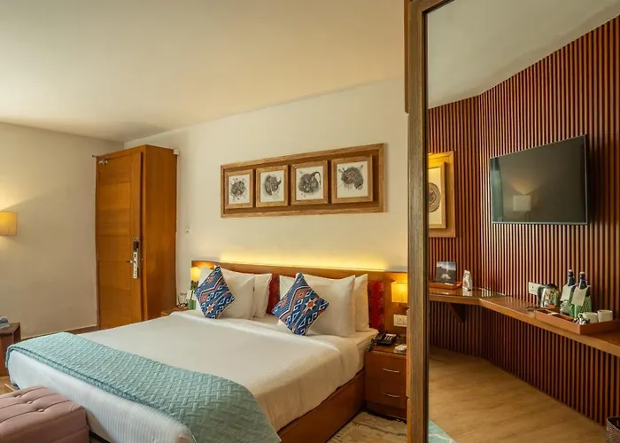 Tree Of Life Eila Art Hotel, Manali