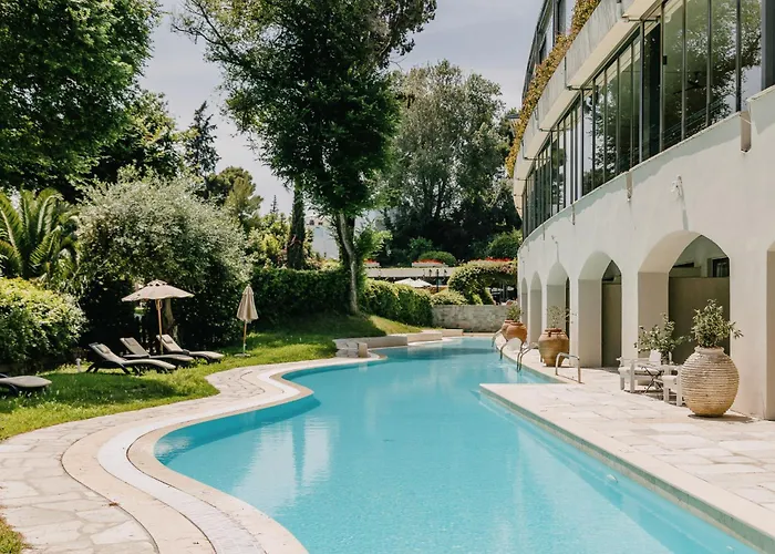 Corfu Holiday Palace